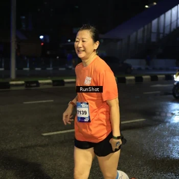 Runner Photo 7895100