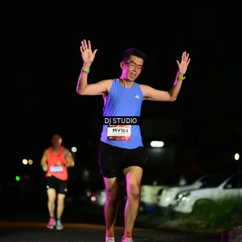 Runner Photo 7895102