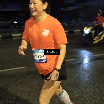 Runner Photo 7895113