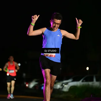 Runner Photo 7895115