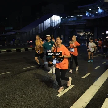 Runner Photo 7895122