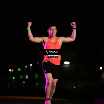 Runner Photo 7895126