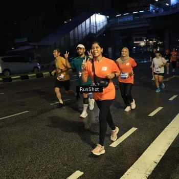 Runner Photo 7895134
