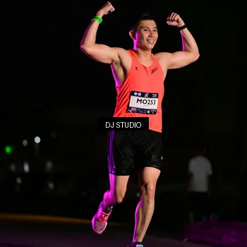 Runner Photo 7895140