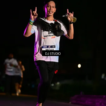 Runner Photo 7895151