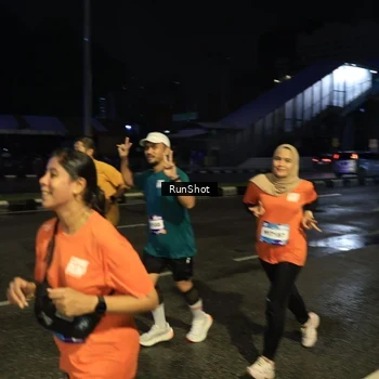 Runner Photo 7895152