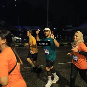 Runner Photo 7895159