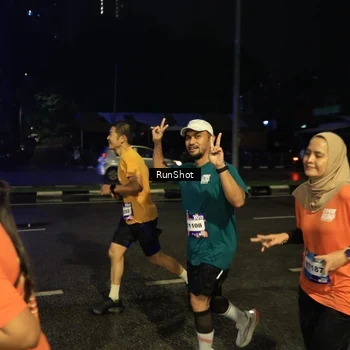 Runner Photo 7895164
