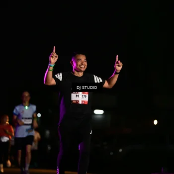 Runner Photo 7895168