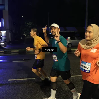 Runner Photo 7895174