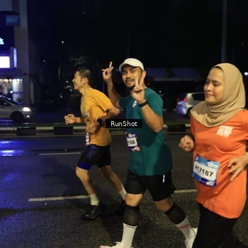 Runner Photo 7895178