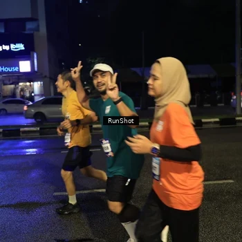 Runner Photo 7895189