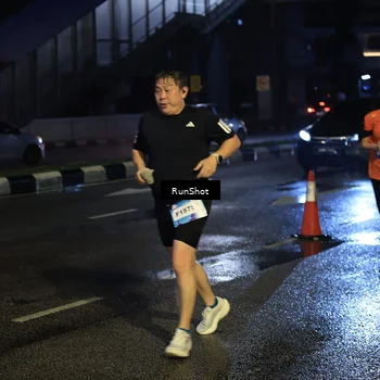 Runner Photo 7895210