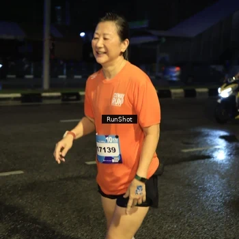 Runner Photo 7895213