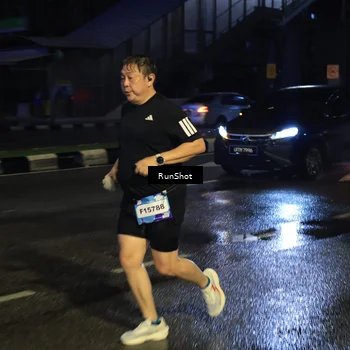 Runner Photo 7895228