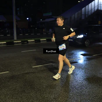Runner Photo 7895237