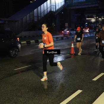 Runner Photo 7895241
