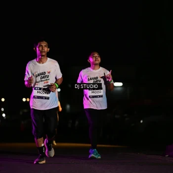 Runner Photo 7895253