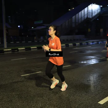 Runner Photo 7895260