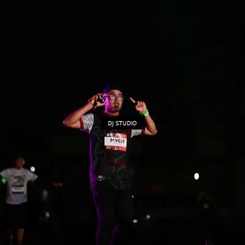 Runner Photo 7895269