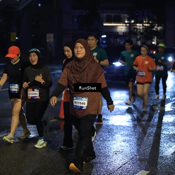 Runner Photo 7895276