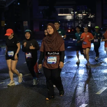 Runner Photo 7895280