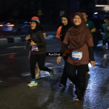 Runner Photo 7895288