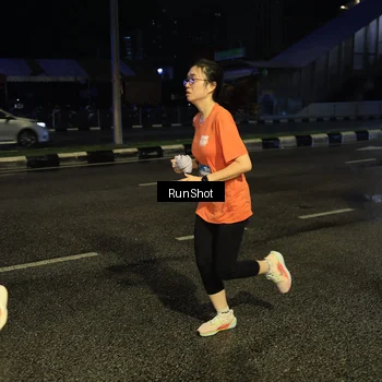 Runner Photo 7895313