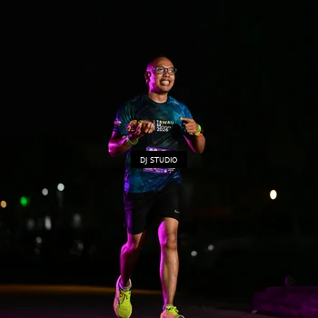 Runner Photo 7895344