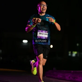 Runner Photo 7895360