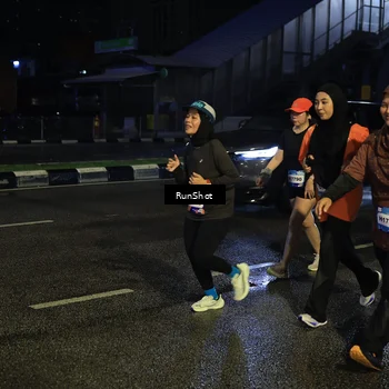 Runner Photo 7895379