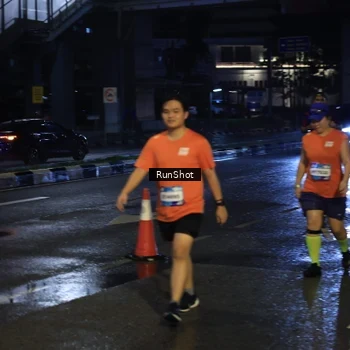 Runner Photo 7895396