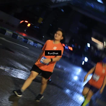 Runner Photo 7895404