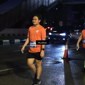 Runner Photo 7895417