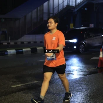 Runner Photo 7895420