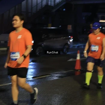 Runner Photo 7895423