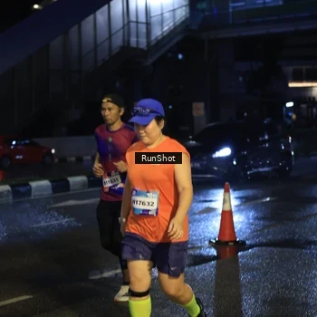 Runner Photo 7895440