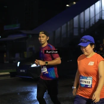 Runner Photo 7895448