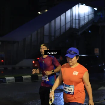 Runner Photo 7895449