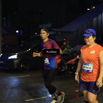 Runner Photo 7895460