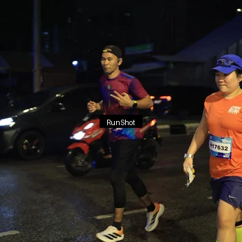 Runner Photo 7895464