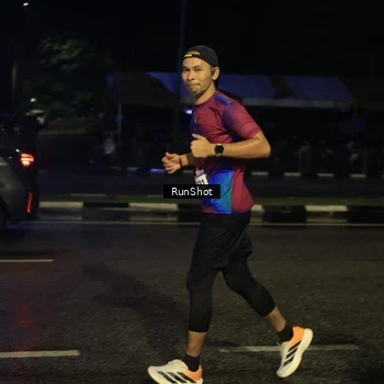 Runner Photo 7895482