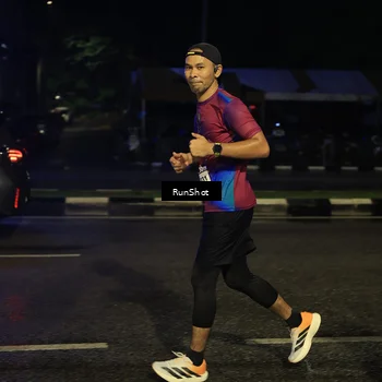 Runner Photo 7895484