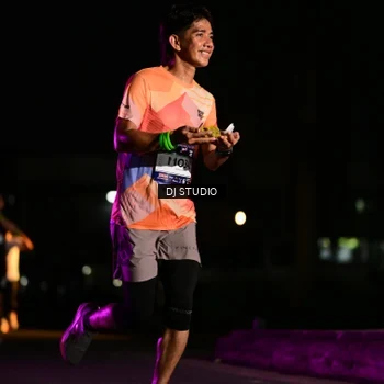 Runner Photo 7895487