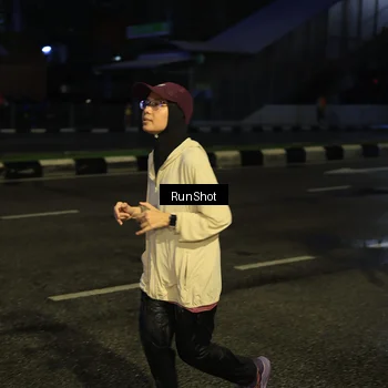 Runner Photo 7895503