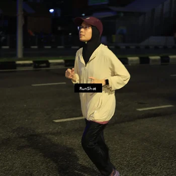Runner Photo 7895511