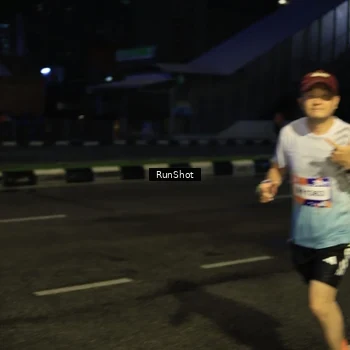 Runner Photo 7895517