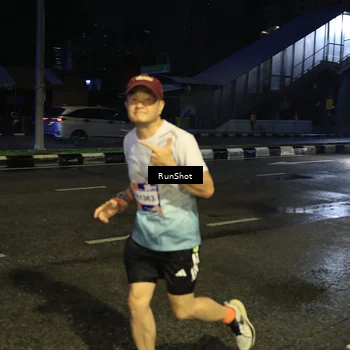 Runner Photo 7895531