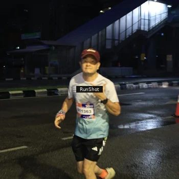 Runner Photo 7895533