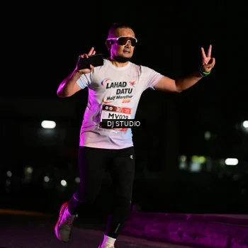 Runner Photo 7895538